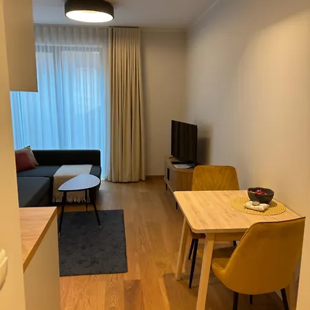 Small Apartment Near City Centre Tartu Exterior foto